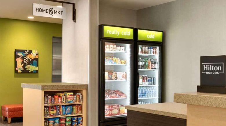 <b>Home2 Suites by Hilton Menomonee Restaurant</b>. Images powered by <a href="https://iceportal.shijigroup.com/" title="IcePortal" target="_blank">IcePortal</a>.