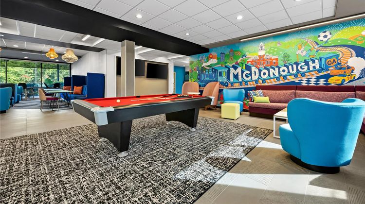 Tru by Hilton McDonough Recreation