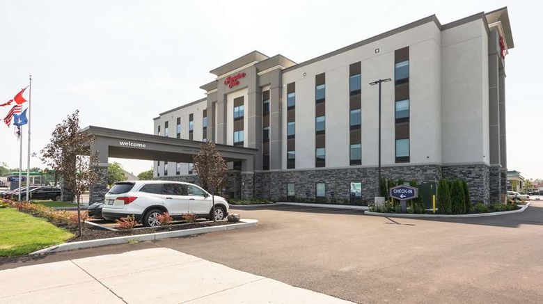 <b>Hampton Inn Buffalo-Hamburg Exterior</b>. Images powered by <a href="https://iceportal.shijigroup.com/" title="IcePortal" target="_blank">IcePortal</a>.