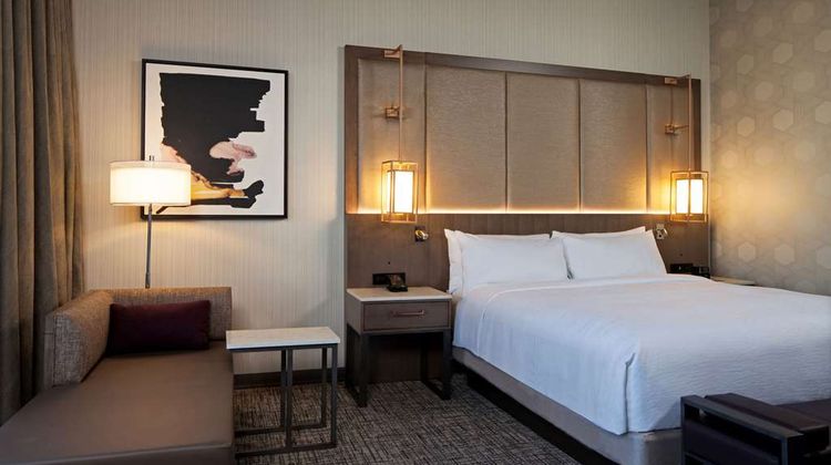 H Hotel Los Angeles, Curio Collection Room