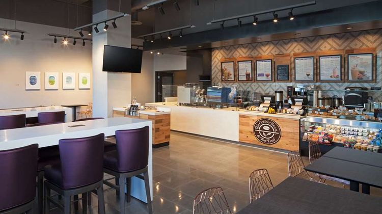 H Hotel Los Angeles, Curio Collection Restaurant