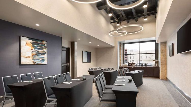 Homewood Suites by Hilton Milwaukee Meeting