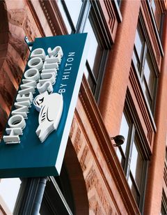 Homewood Suites by Hilton Milwaukee