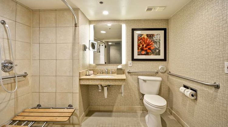 Doubletree by Hilton Phoenix North Room