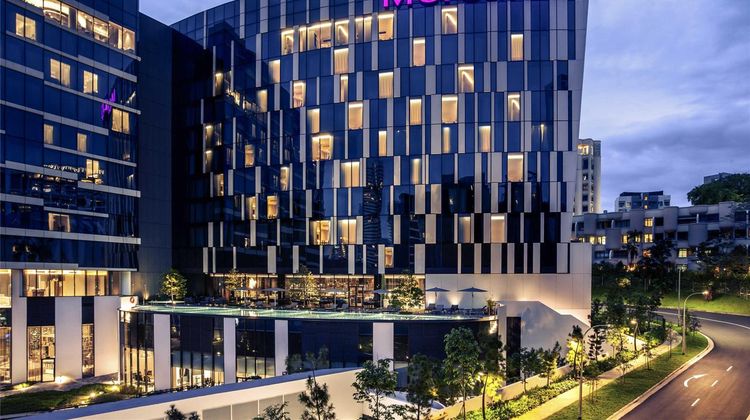 Mercure Singapore on Stevens Exterior
