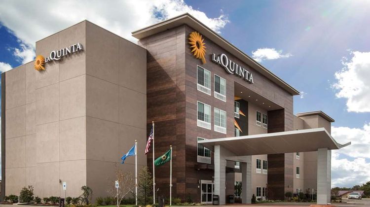 La Quinta Inn & Suites Owasso Exterior