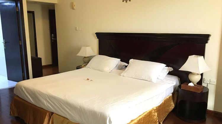 Al Jawhara Metro Hotel Suite