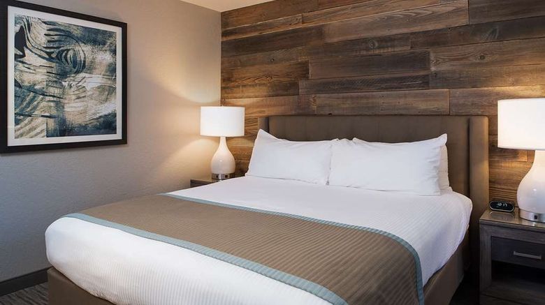 <b>Hotel Azure Room</b>. Images powered by <a href="https://iceportal.shijigroup.com/" title="IcePortal" target="_blank">IcePortal</a>.