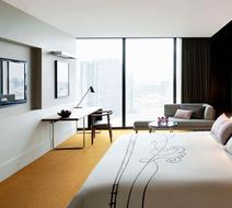 Crown Metropol Melbourne Room