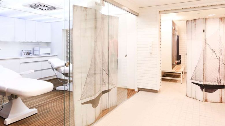 <b>Hotel Haaga Spa</b>. Images powered by <a href="https://iceportal.shijigroup.com/" title="IcePortal" target="_blank">IcePortal</a>.
