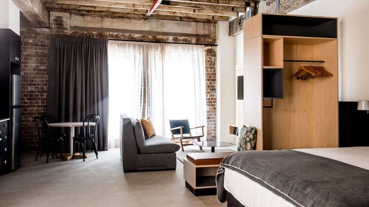 Veriu Broadway Suite