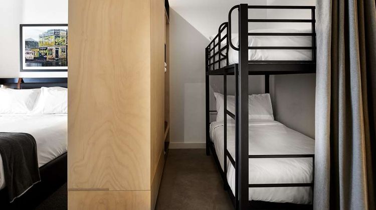 Veriu Broadway Suite