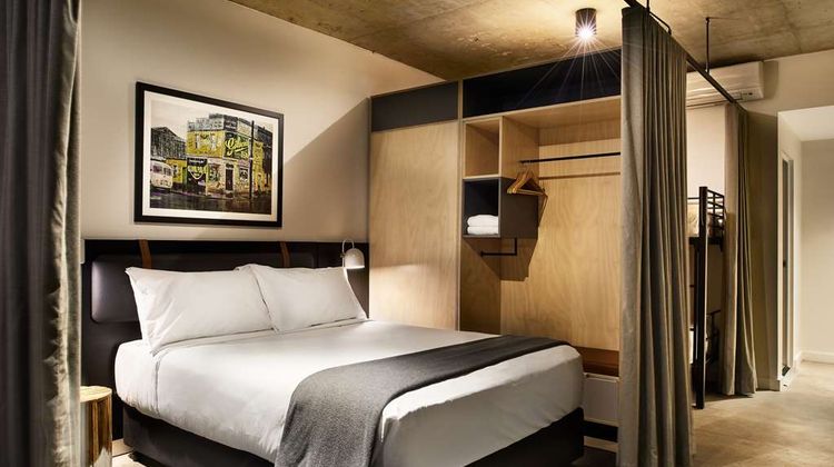 Veriu Broadway Suite