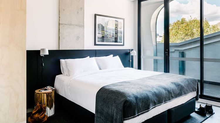 Veriu Broadway Suite