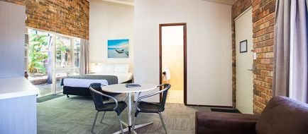 Leisure Inn Room