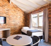 Leisure Inn Room