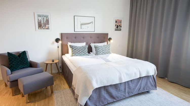 Biz Apartment Solna Suite