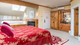 <b>Highland Lake Inn & Resort Suite</b>. Images powered by <a href="https://iceportal.shijigroup.com/" title="IcePortal" target="_blank">IcePortal</a>.