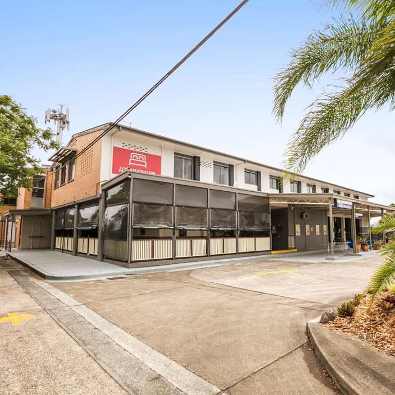 Camp Hill Hotel