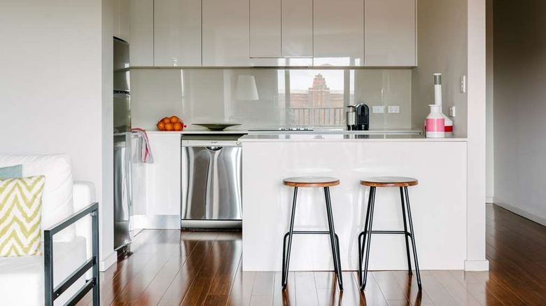 <b>Veriu Randwick Room</b>. Images powered by <a href="https://iceportal.shijigroup.com/" title="IcePortal" target="_blank">IcePortal</a>.