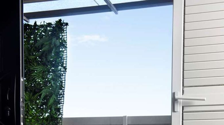 <b>Veriu Randwick Suite</b>. Images powered by <a href="https://iceportal.shijigroup.com/" title="IcePortal" target="_blank">IcePortal</a>.