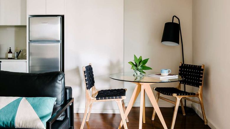 <b>Veriu Randwick Room</b>. Images powered by <a href="https://iceportal.shijigroup.com/" title="IcePortal" target="_blank">IcePortal</a>.