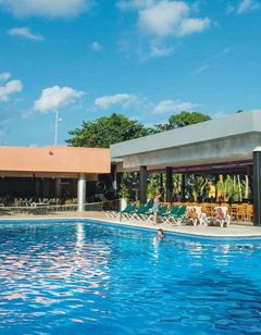 Hotel Riu Lupita