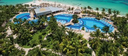 Hotel Riu Caribe Exterior