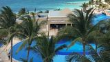Hotel Riu Caribe Exterior