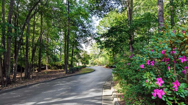 Peachtree City Hotel & Conference Center Exterior