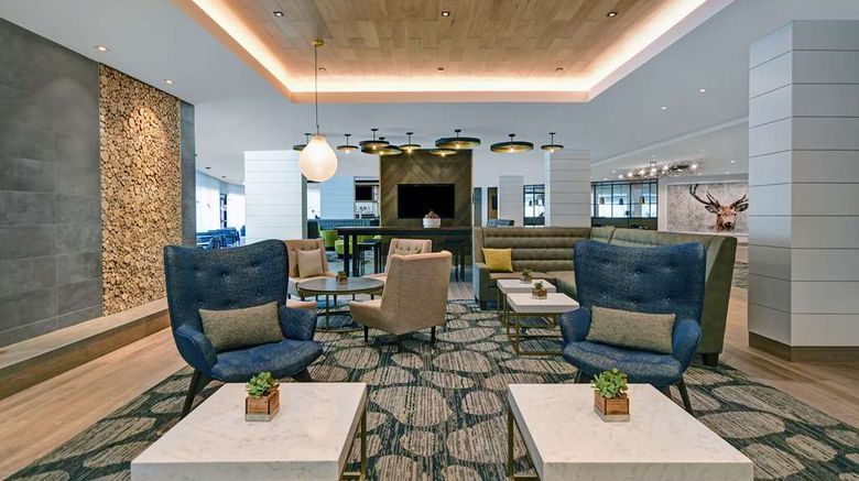 <b>Peachtree City Hotel & Conference Center Lobby</b>. Images powered by <a href="https://iceportal.shijigroup.com/" title="IcePortal" target="_blank">IcePortal</a>.