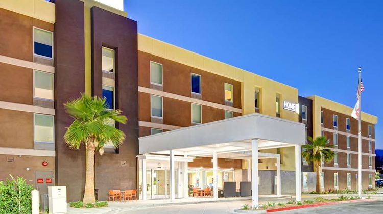 Home2 Suites by Hilton Azusa Exterior