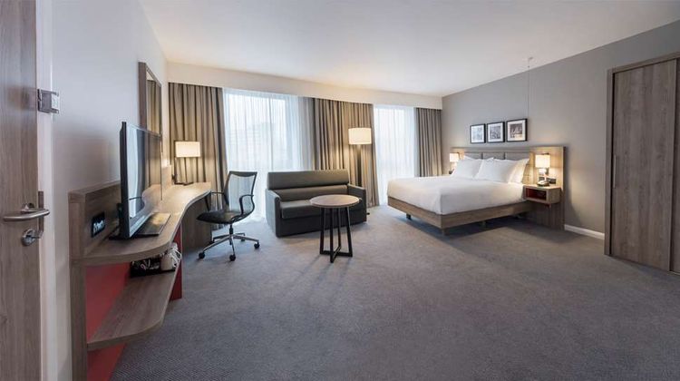 Hilton Garden Inn Manchester Emirates Room