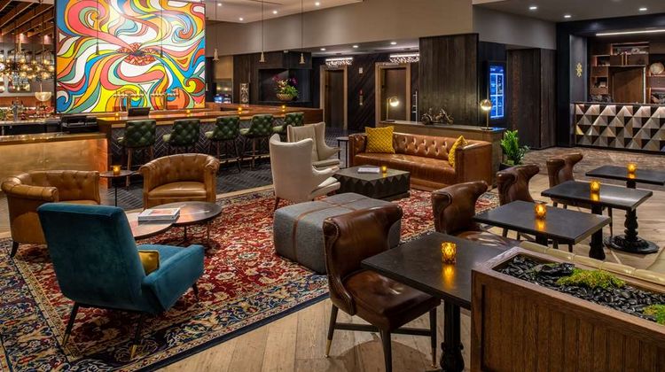 The Duniway Portland, A Hilton Hotel Lobby