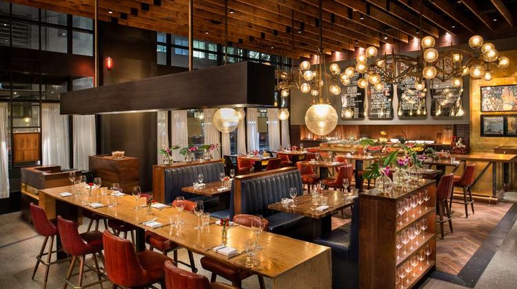 The Duniway Portland, A Hilton Hotel Restaurant