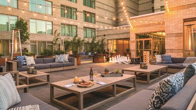 The Duniway Portland, A Hilton Hotel