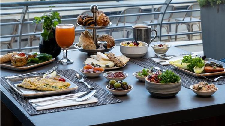 The Vista at Hilton Tel Aviv Restaurant