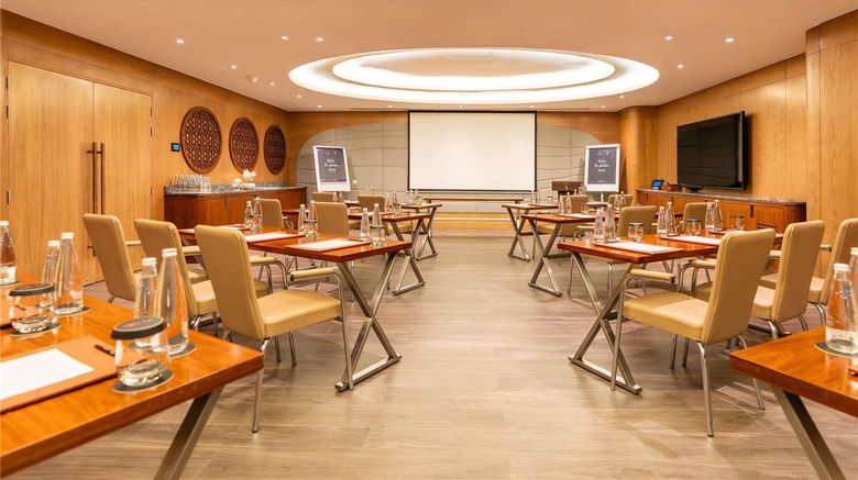 <b>Retreat Palm Dubai Mgallery By Sofitel Meeting</b>. Images powered by <a href="https://iceportal.shijigroup.com/" title="IcePortal" target="_blank">IcePortal</a>.