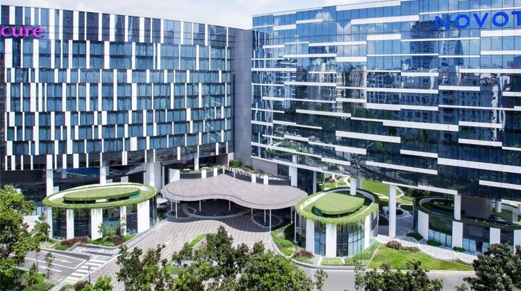 Novotel Singapore on Stevens Exterior