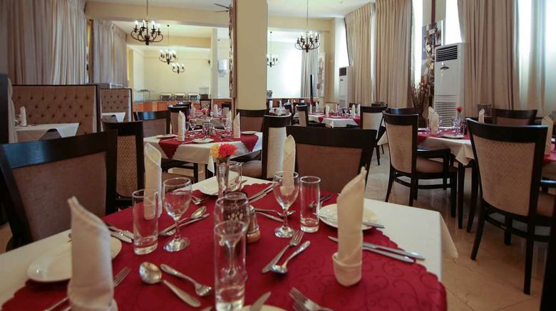 <b>Accra Beach Hotel Restaurant</b>. Images powered by <a href="https://iceportal.shijigroup.com/" title="IcePortal" target="_blank">IcePortal</a>.