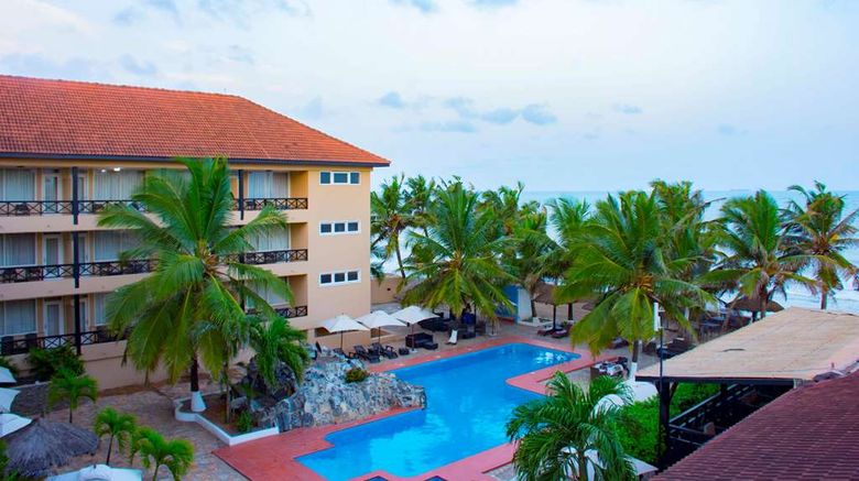 <b>Accra Beach Hotel Pool</b>. Images powered by <a href="https://iceportal.shijigroup.com/" title="IcePortal" target="_blank">IcePortal</a>.