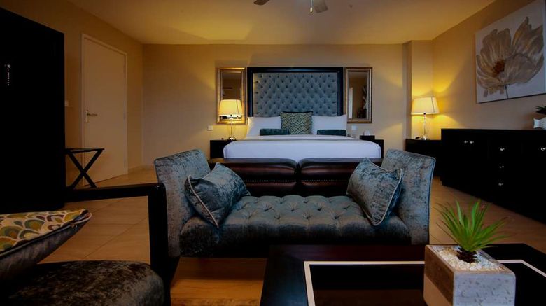 <b>Accra Beach Hotel Suite</b>. Images powered by <a href="https://iceportal.shijigroup.com/" title="IcePortal" target="_blank">IcePortal</a>.