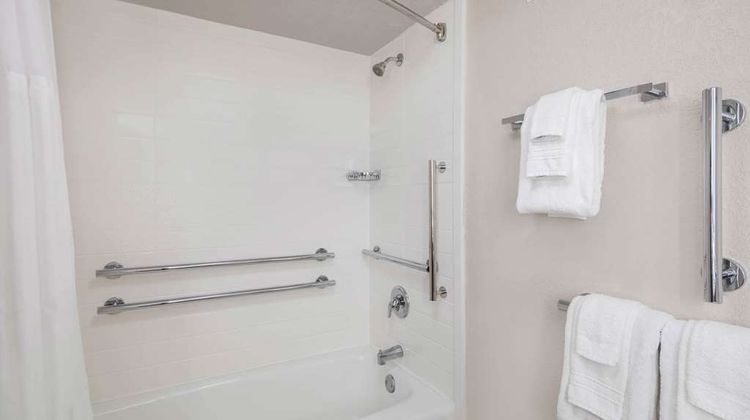 Wyndham Garden Marietta Atlanta North Room