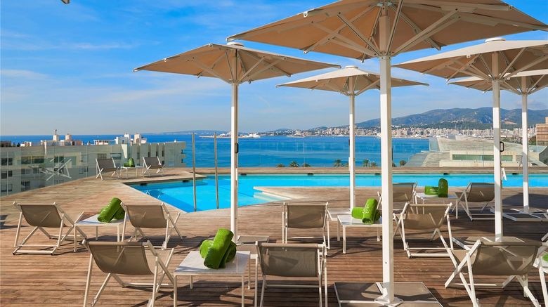 <b>Melia Palma Bay Restaurant</b>. Images powered by <a href="https://iceportal.shijigroup.com/" title="IcePortal" target="_blank">IcePortal</a>.