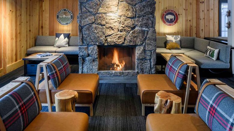 <b>Mountain Modern Other</b>. Images powered by <a href="https://iceportal.shijigroup.com/" title="IcePortal" target="_blank">IcePortal</a>.