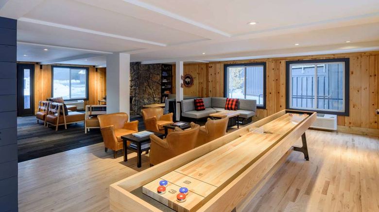 <b>Mountain Modern Other</b>. Images powered by <a href="https://iceportal.shijigroup.com/" title="IcePortal" target="_blank">IcePortal</a>.