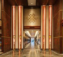 Hilton Garden Inn Shangri-La Lobby