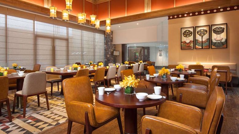 <b>Hilton Garden Inn Shangri-La Restaurant</b>. Images powered by <a href="https://iceportal.shijigroup.com/" title="IcePortal" target="_blank">IcePortal</a>.
