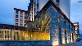Hilton Garden Inn Shangri-La Exterior