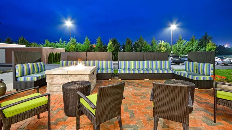 Home2 Suites by Hilton Charles Town Exterior